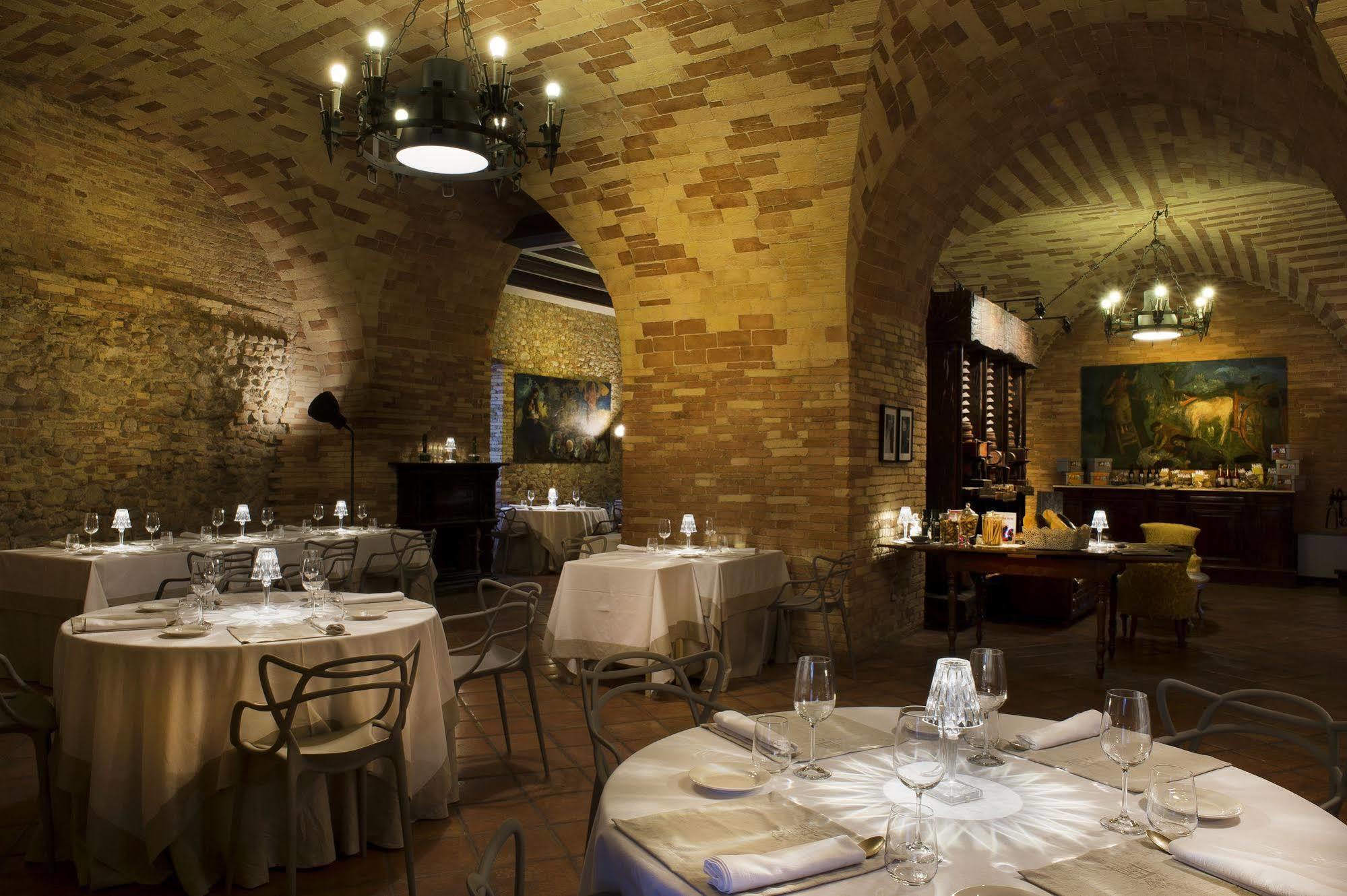 Castello Chiola Dimora Storica Hotel Loreto Aprutino Kültér fotó