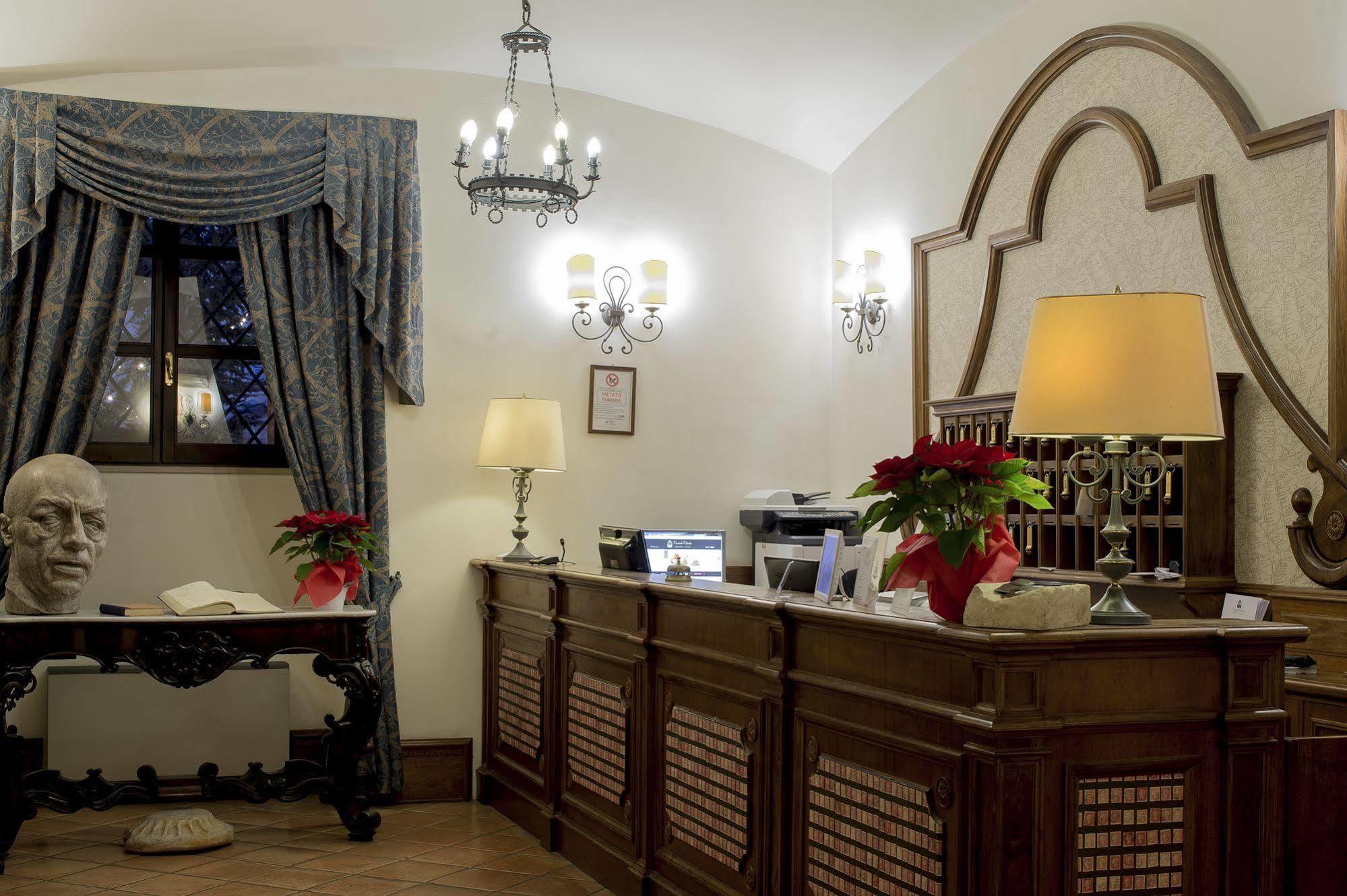 Castello Chiola Dimora Storica Hotel Loreto Aprutino Kültér fotó